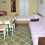 Apartment Studio Apartment 